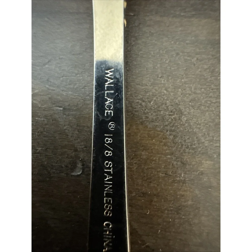 Wallace 18/8 Stainless Kensington Pattern Set 8 Cocktail Forks